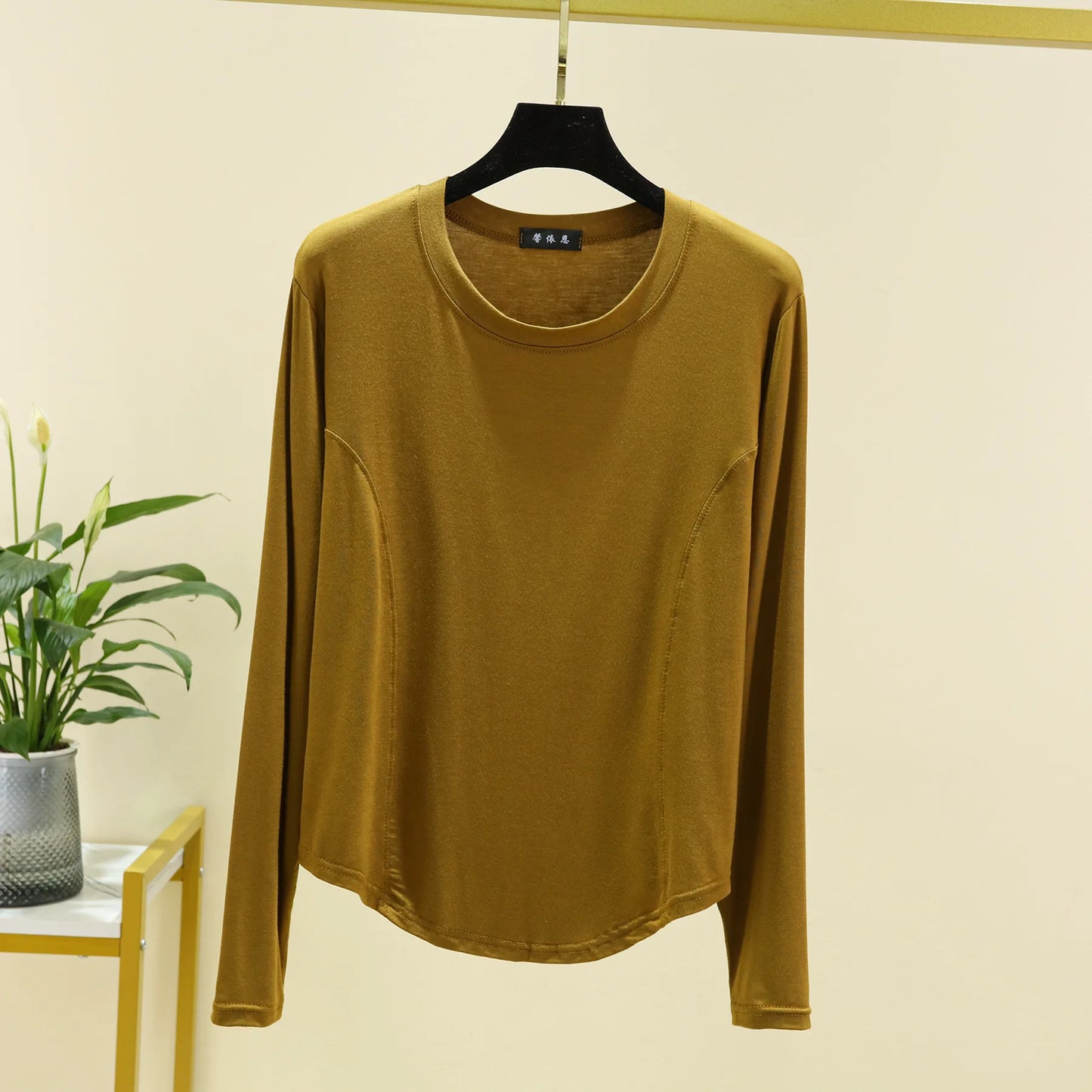 Spring and Autumn, New Women's Single-piece, Pajamas Modal, Large Round Neck Long Sleeve, T-shirt Top Thin Style with Home Wear