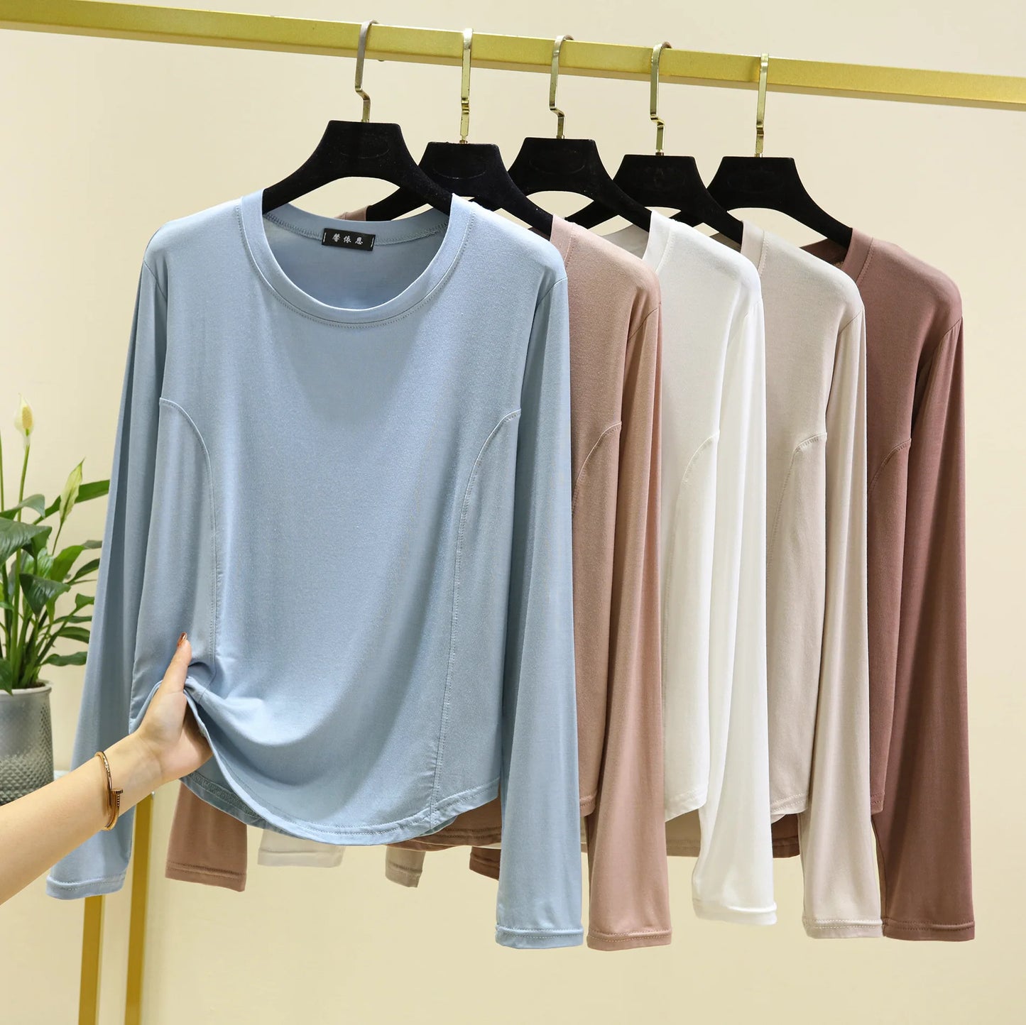 Spring and Autumn, New Women's Single-piece, Pajamas Modal, Large Round Neck Long Sleeve, T-shirt Top Thin Style with Home Wear